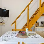 Daire Near Pula With Sea View Balcony