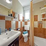 Daire Near Pula With Sea View Balcony *