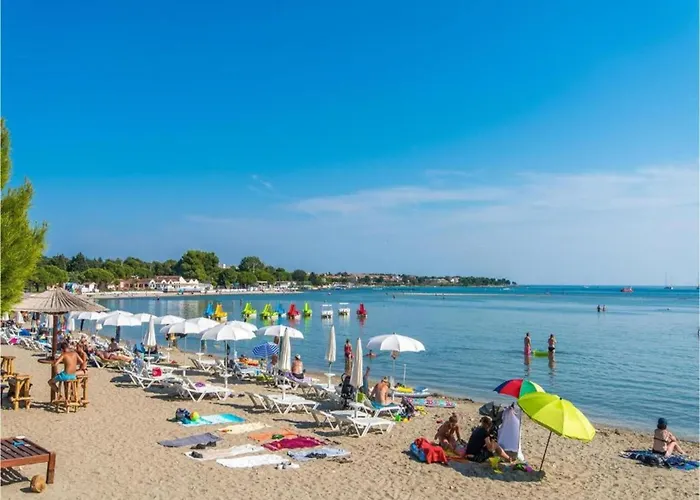 Apartman Near Pula With Sea View Balcony