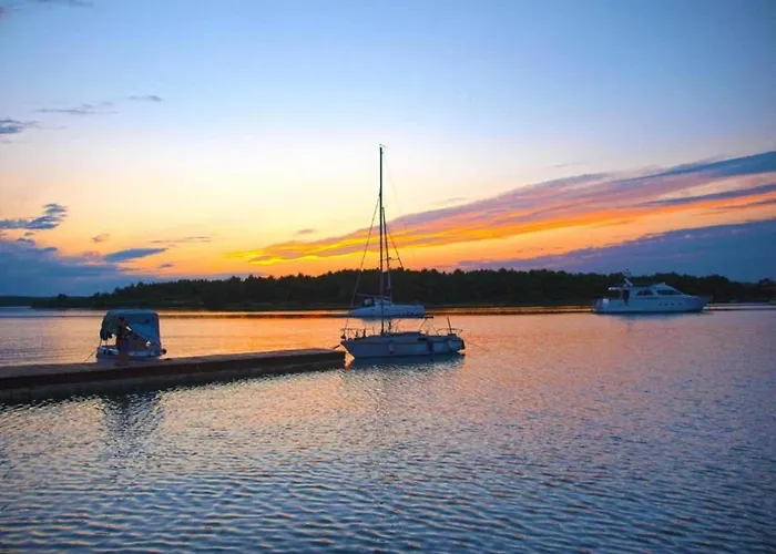 Near Pula With Sea View Balcony