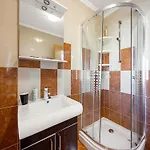 Near Pula With Sea View Balcony Appartement *