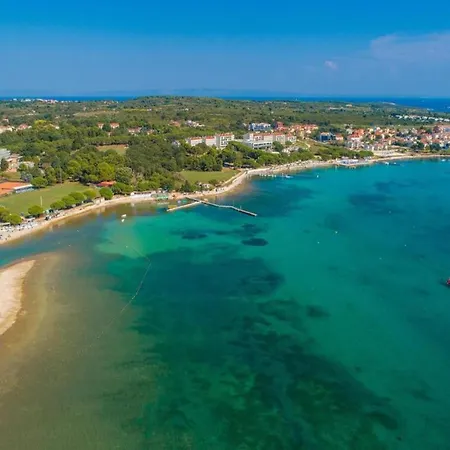 Near Pula With Sea View Balcony Medulin