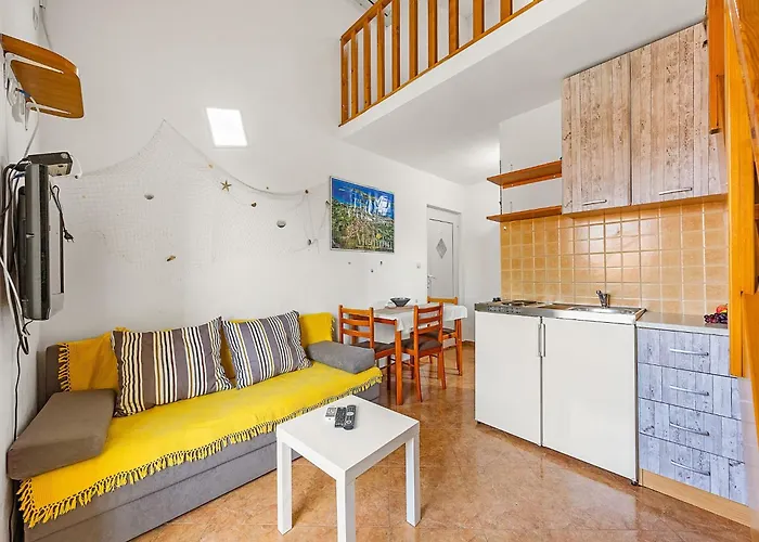 Near Pula With Sea View Balcony Apartment Medulin